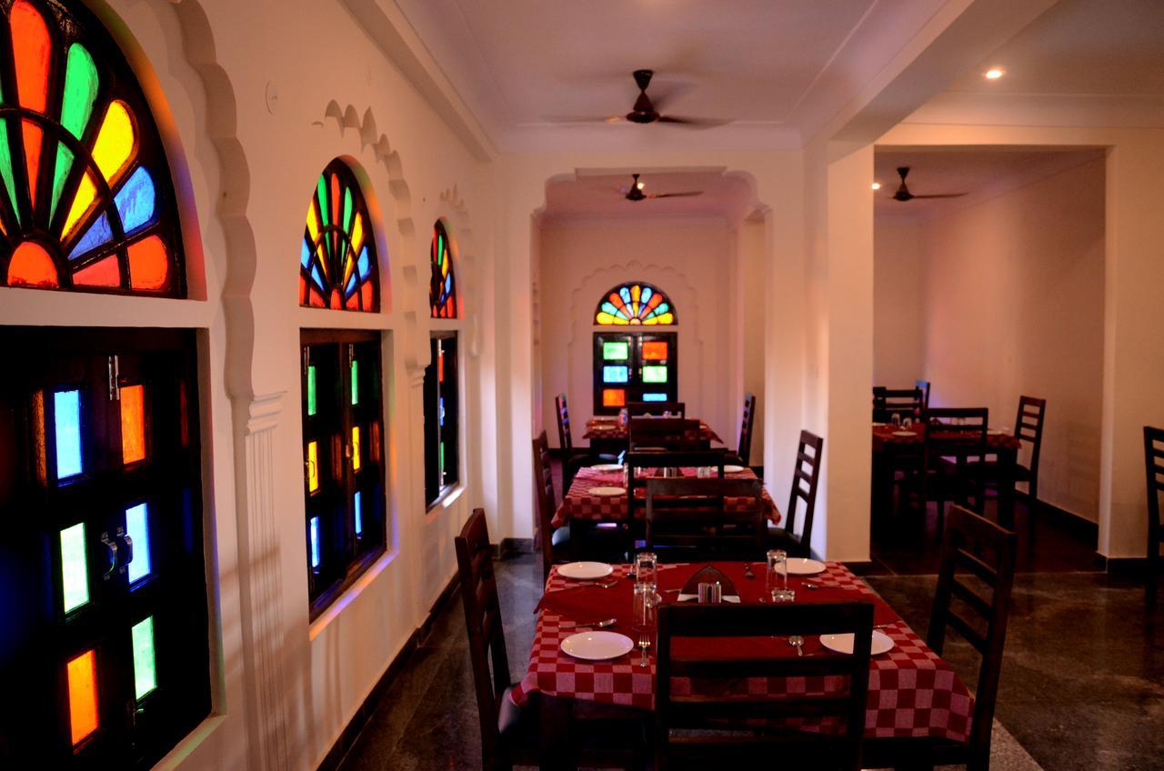 Moti Mahal - A Heritage Haveli Пушкар Экстерьер фото